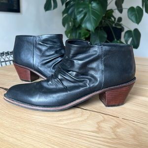 Kelsi Dagger ankle boots booties, size 8